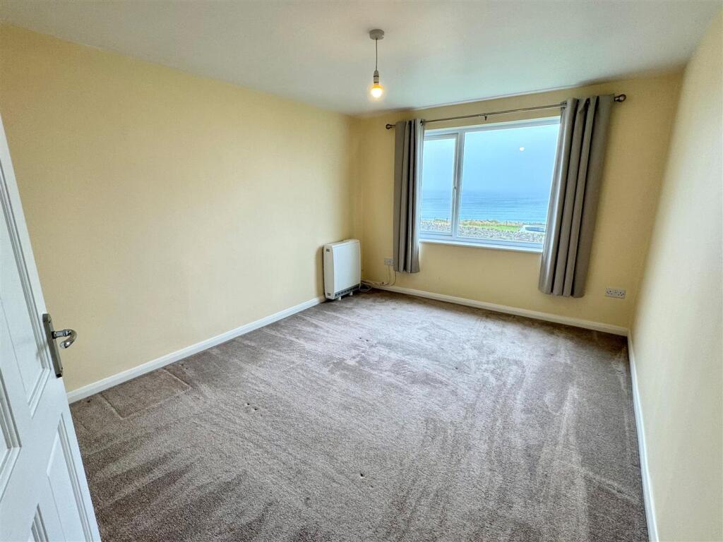 13 Trevelga Court Bedroom 1