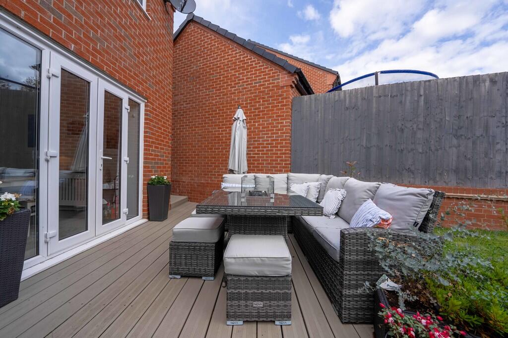 84 Firecrest Wy, ...