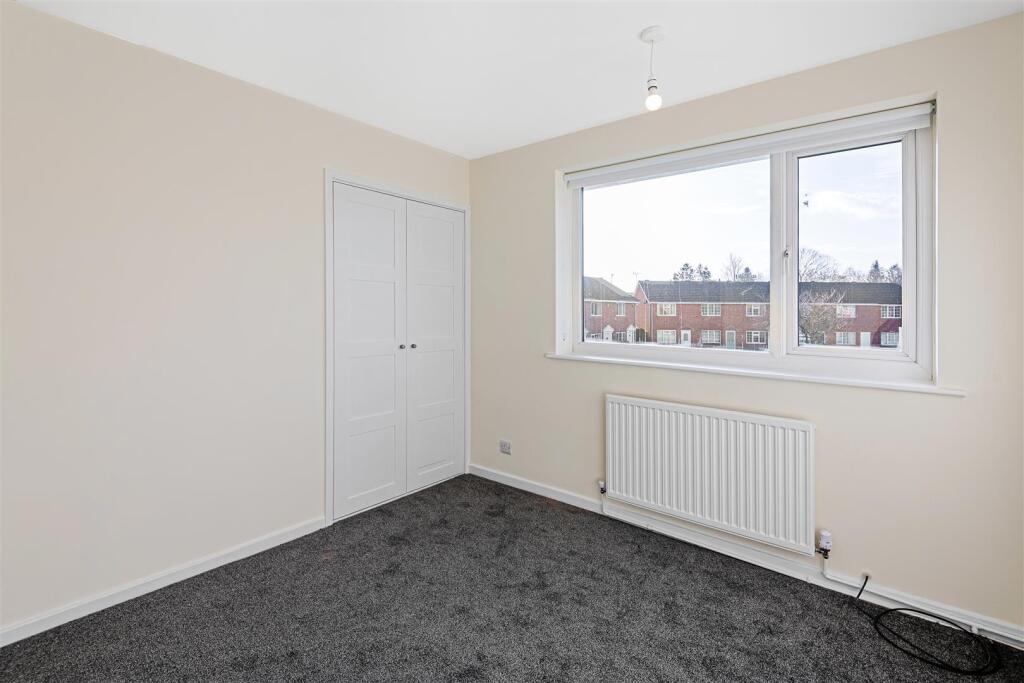 7 Vavasour Court-31.jpg