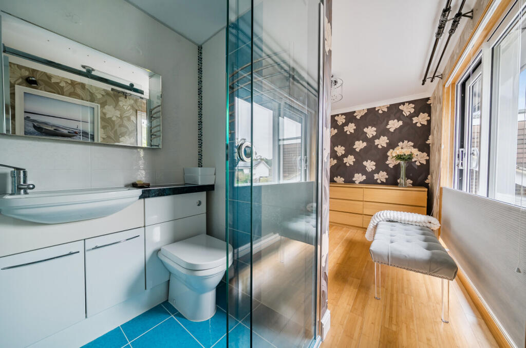 1369584-19-68f245...