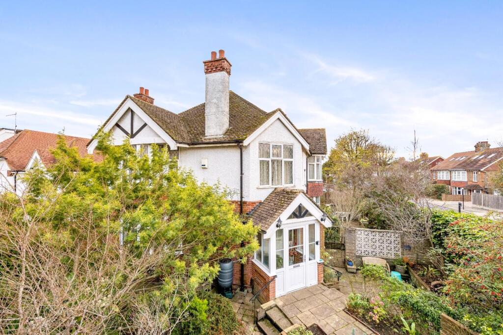 New Church Road, 104-023.JPG