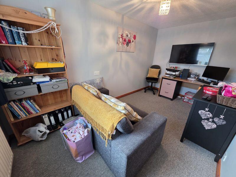 Bedroom Three/Study