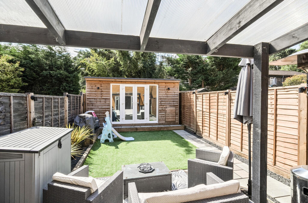 1317097-21-6863c3...