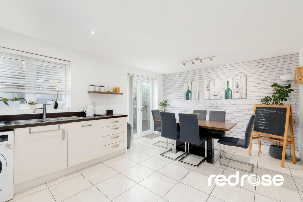 40 Pilgrim Drive-...