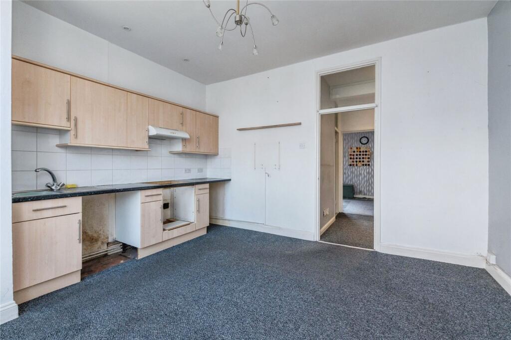 Lounge/Kitchenette