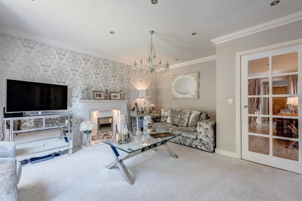 1ScholesLane(Interior)(3of32).jpg