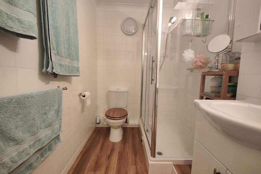 Modern Shower Room