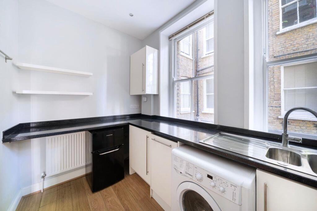 Kitchen 3 - Wymering Mansions.jpeg