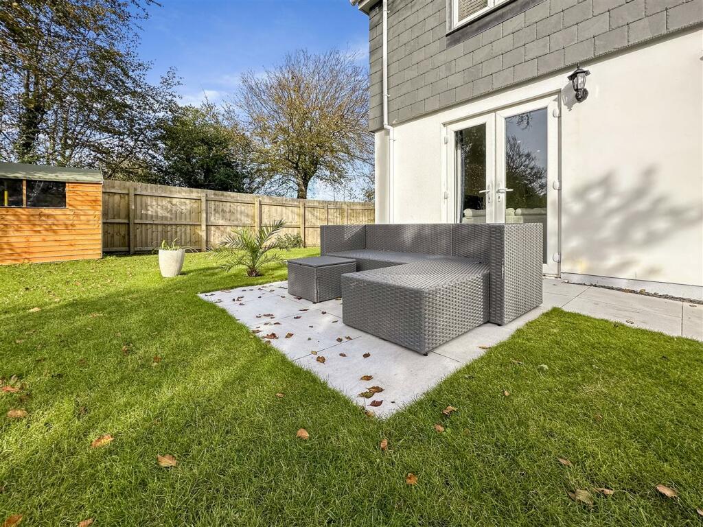 garden 4.jpg