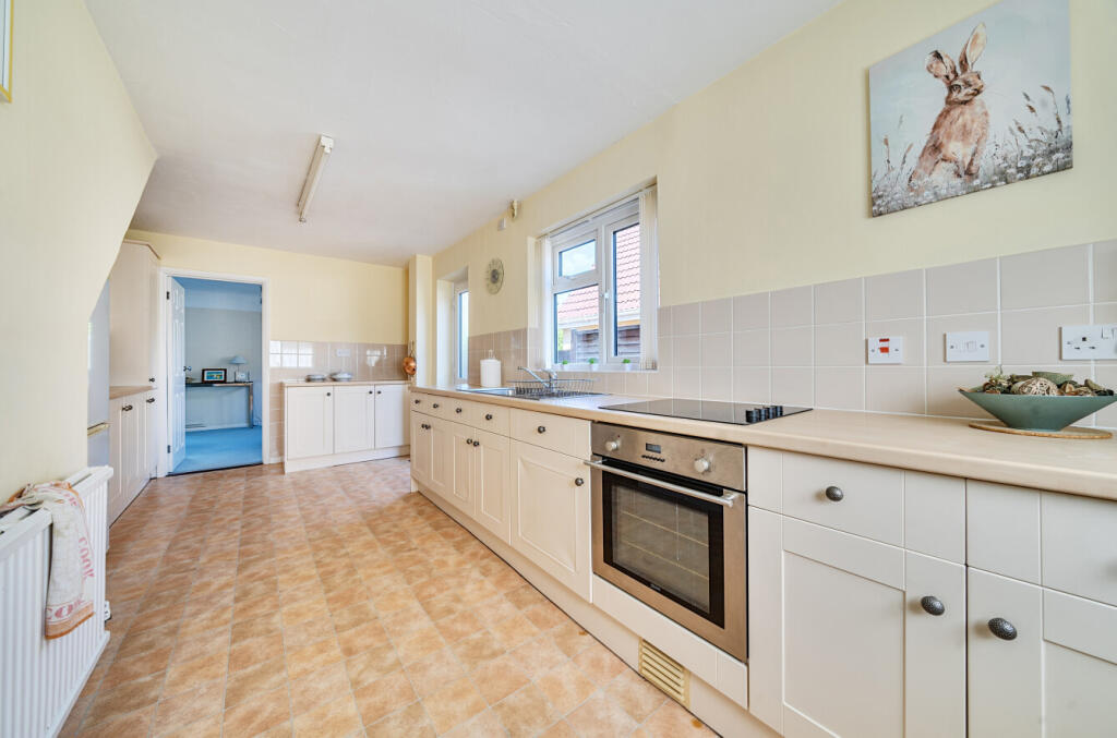 1360764-12-68dcf3...