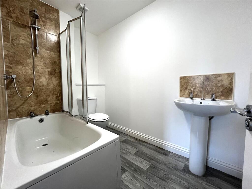 25 Rock House, Bethel Road St George, Bristol, BS5