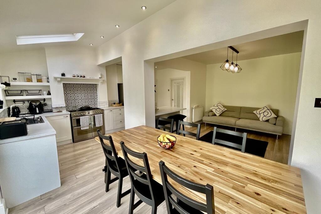 Open Plan Kitchen Di