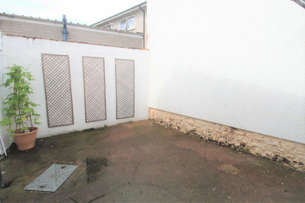 Courtyard Garden
