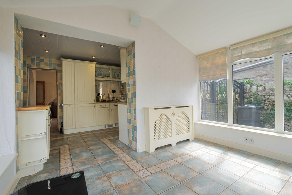 Conservatory into...