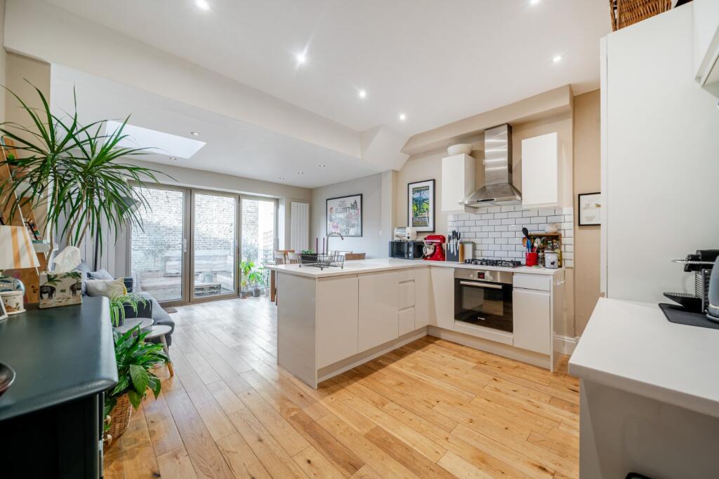 Valley Road, Streatham, London, SW16