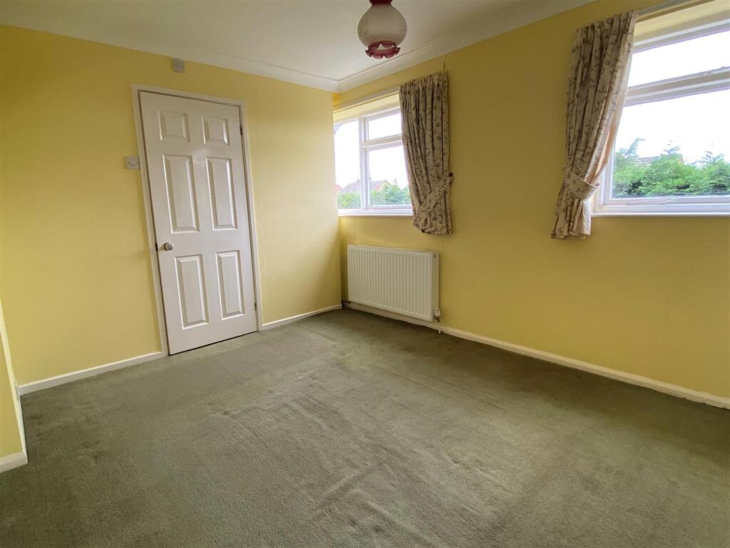 Bedroom 1.1.jpg