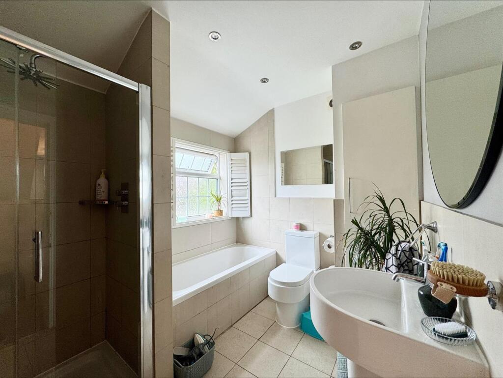 processed-C5BA64F0-8B67-4B85-8F49-9F4C674D42CD.jpe