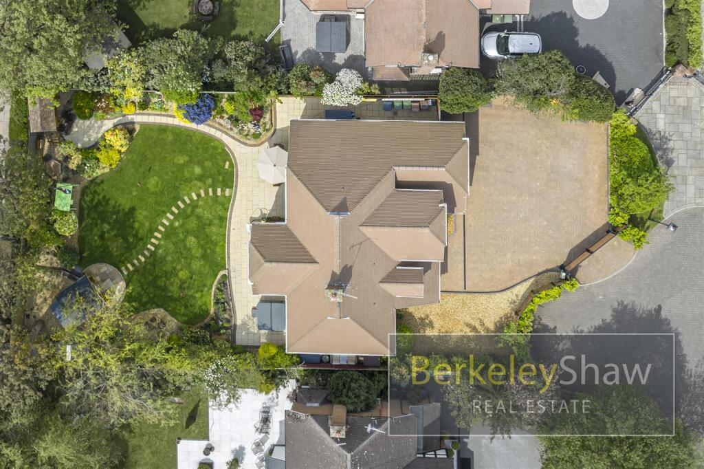 2 Mayfield Court Victoria Road Formby L377JL 067.j