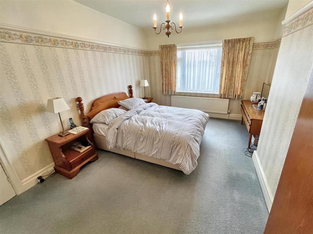 Bedroom 2 Aspect 2.jpg