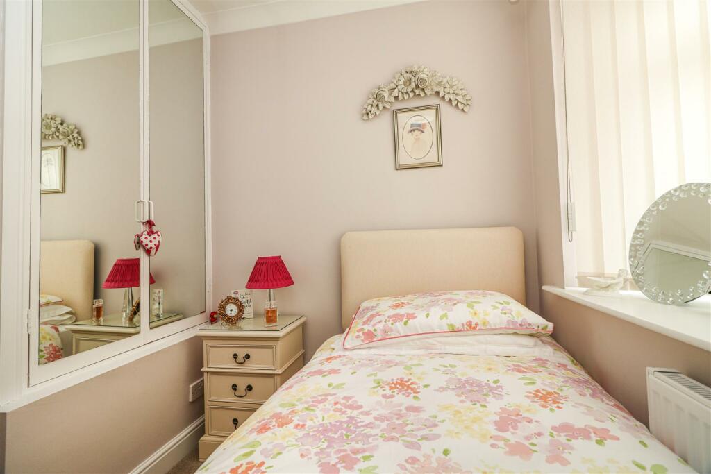 FRONT BEDROOM THREE