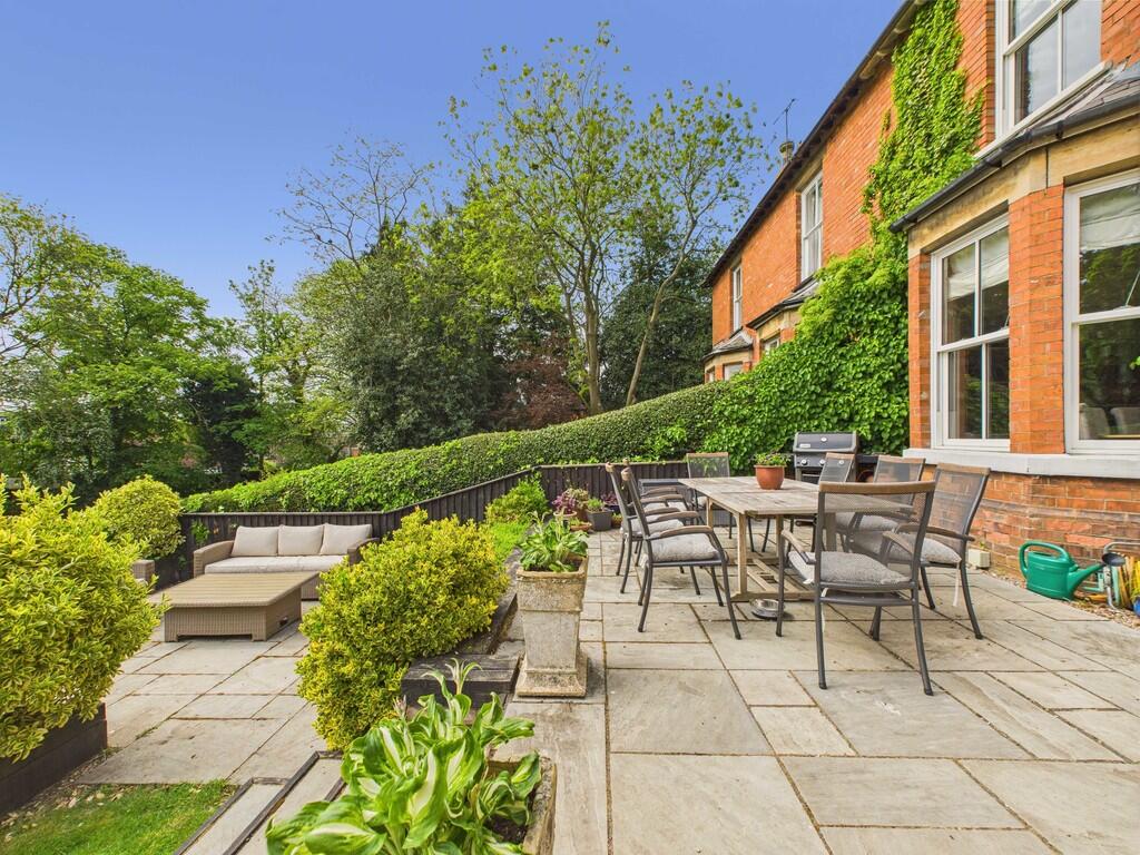 CAM04092G0-PR0055...