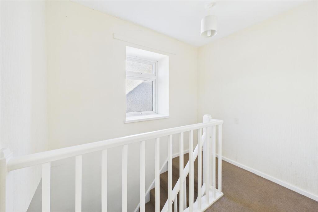91 Redford Crescent, Withywood, Bristol BS13 8SA |