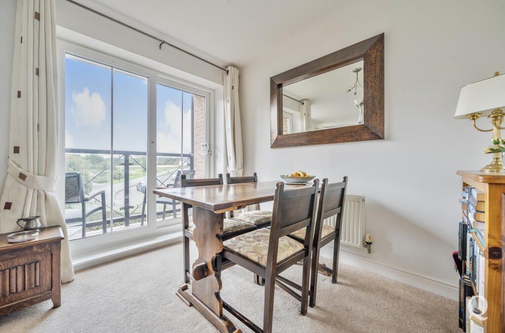 fd362d4e-3d8a-425...