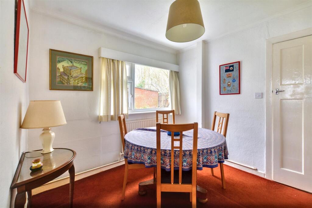 Dining Room.jpeg