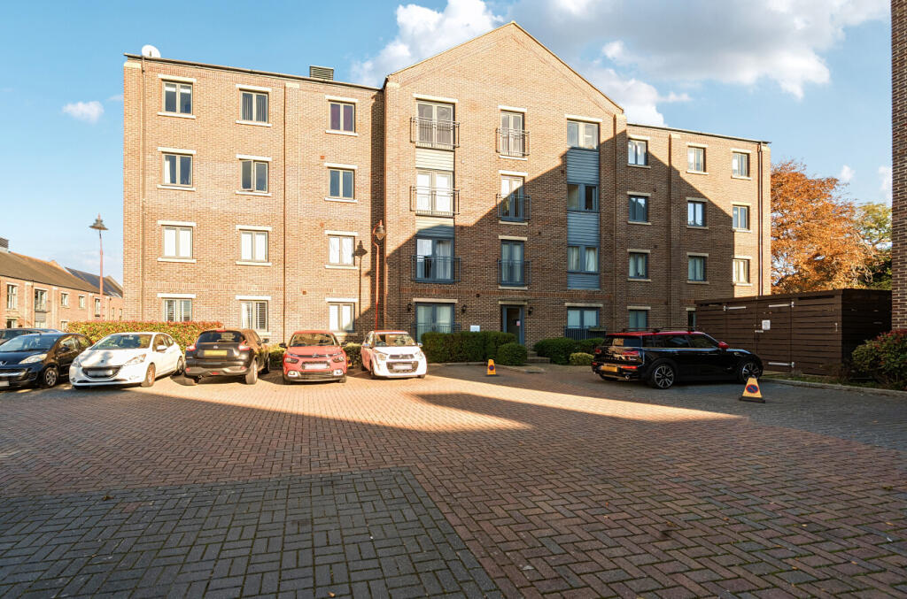 1370285-21-68f0b7...