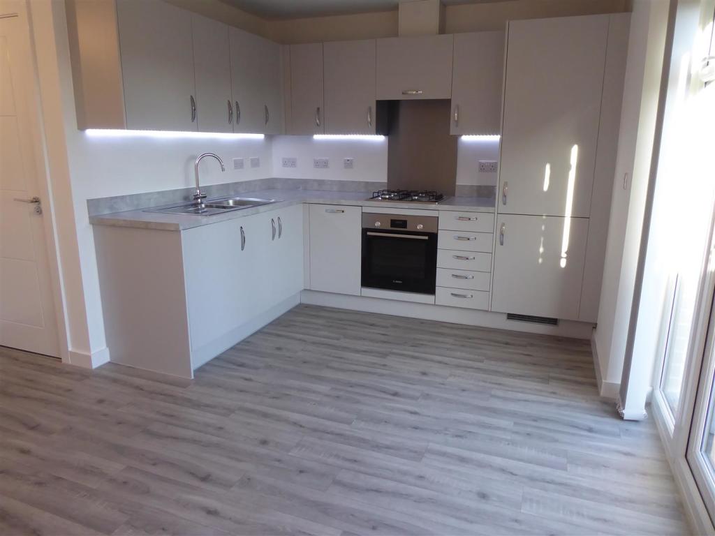 Dining kitchen