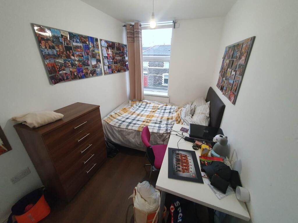 Bedroom 4