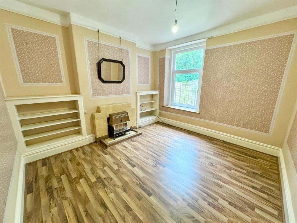 PHOTO-2025-05-30-20-47-00 (5).jpg