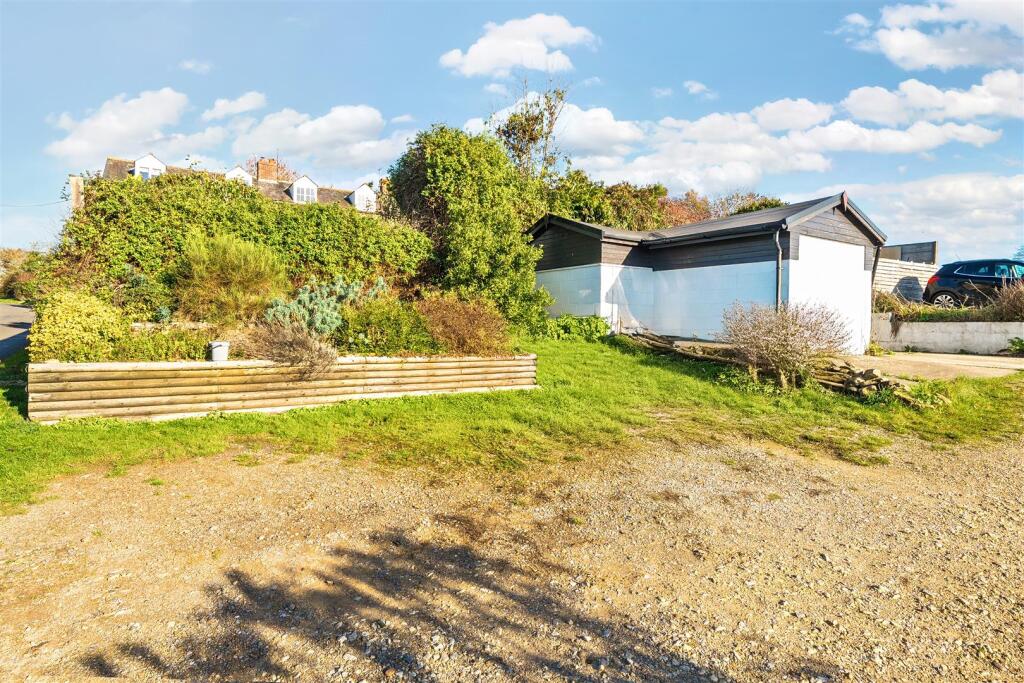 Lacemakers Cottage, 1 Long Row, Wicken Road, Leckh