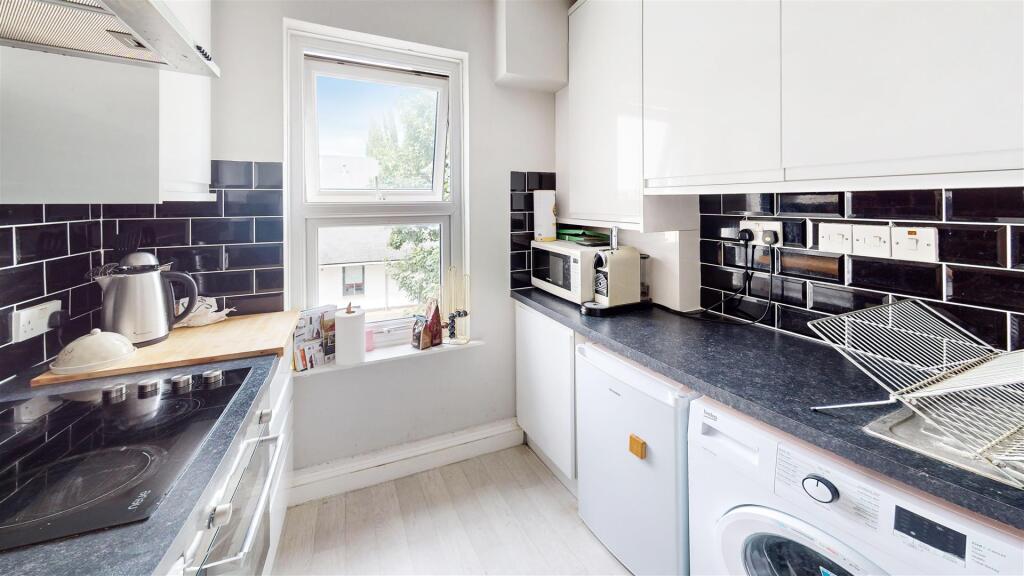 Flat 4, Sam Hellen Court - wj2apqPe3K0klArGbBGo.jp