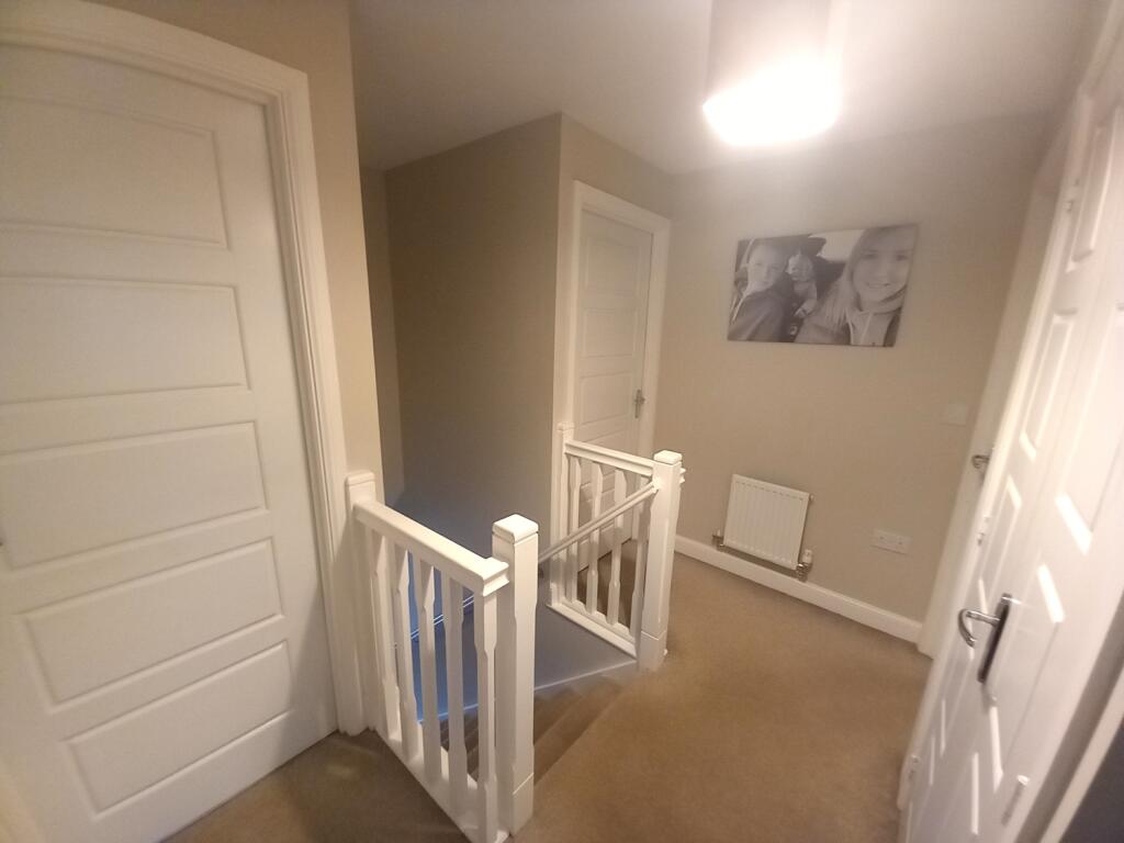 FIRST FLOOR LANDING