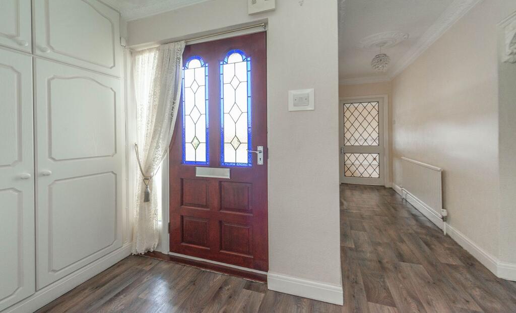 ENTRANCE HALLWAY
