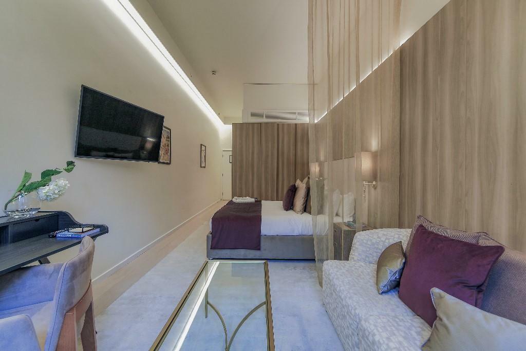 Standard Suite