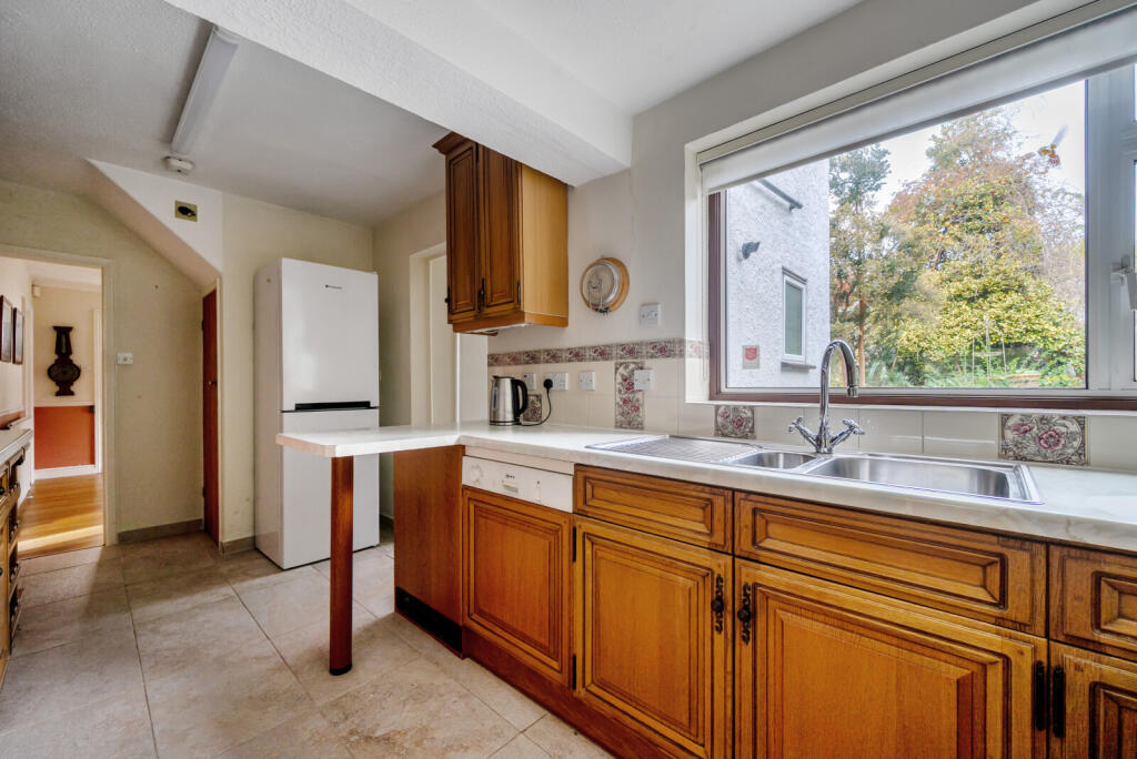 1374033-20-690370...