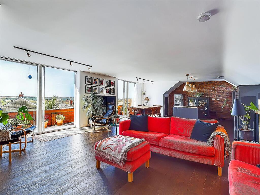 Lounge Area.
