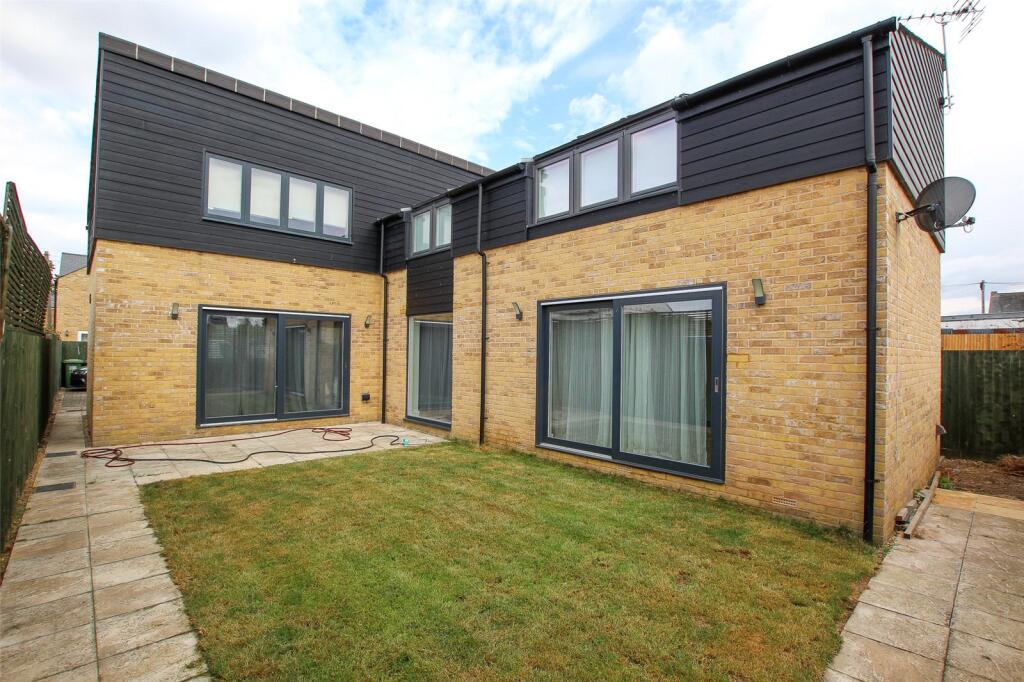 Rear Garden.