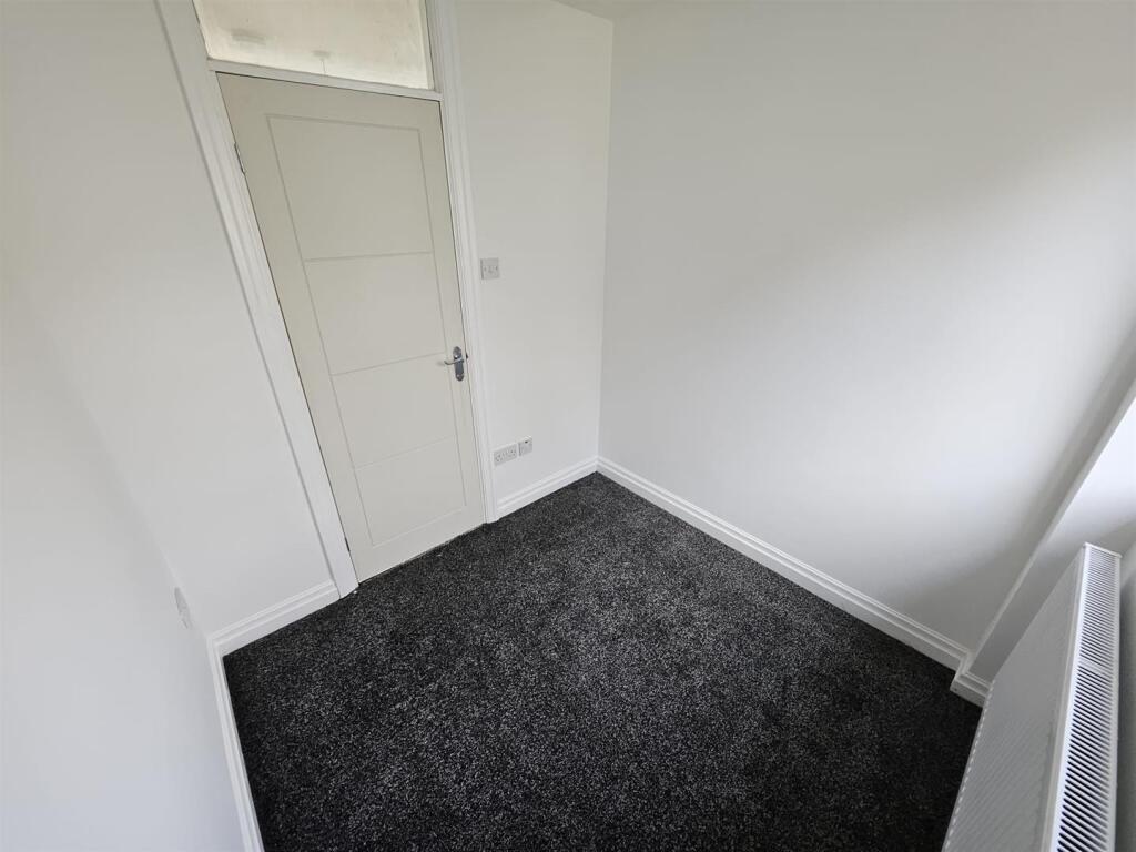 WhatsApp Image 2025-02-03 at 13.37.52 (5).jpeg