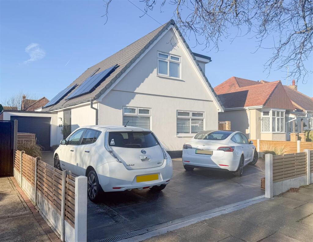 St. Georges Drive, Westcliff-On-Sea