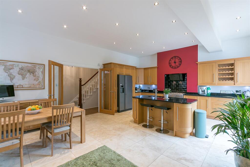 Kitchen/ Diner
