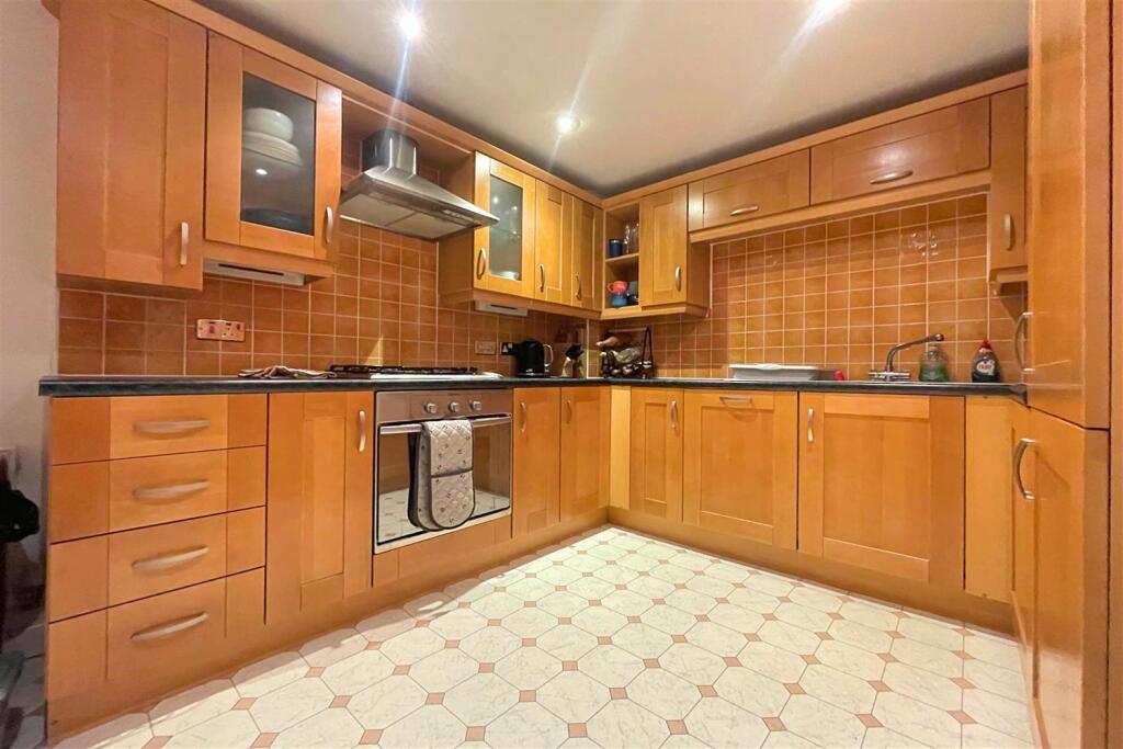 Kitchen/Breakfast Ro