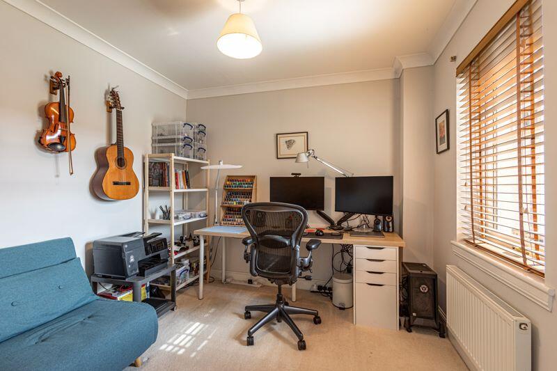 Bedroom 4/Study
