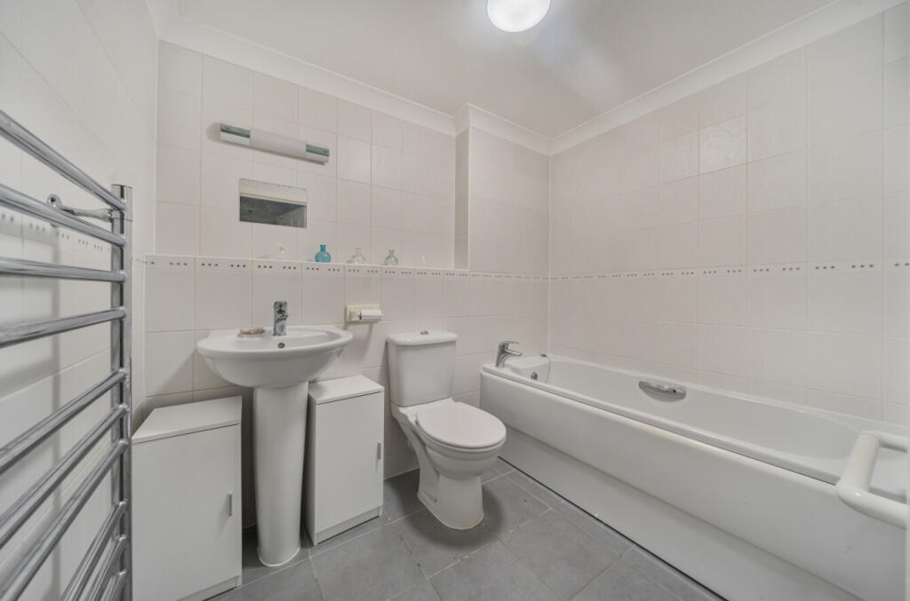 1312149-4-6852864...