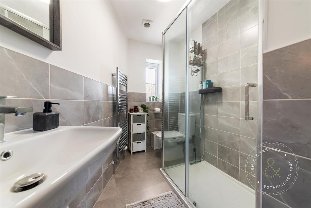 Lon-Y-Gotre-Fach-03.jpg