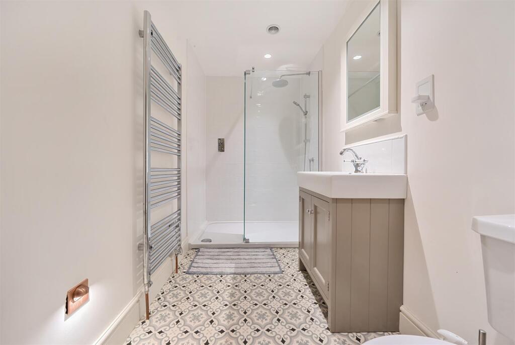 En-suite Shower Room