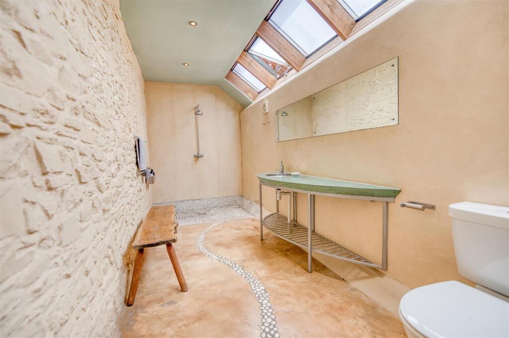 Barn Conversion Wet room and utility