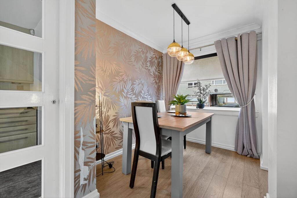 Dining Lounge